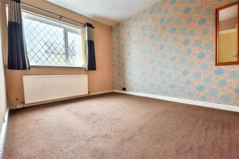 3 bedroom detached house for sale, Smalewell Road, Pudsey, West Yorkshire