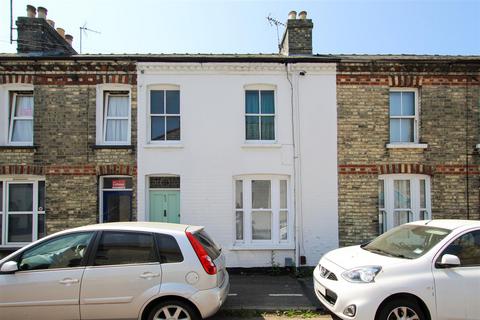 2 bedroom terraced house to rent, Argyle Street, Cambridge CB1