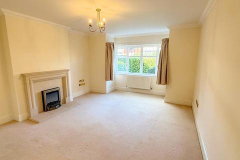 2, Byron House Belwell Place, Sutton Coldfield, B74 4AY