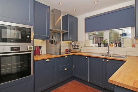 4 bedroom terraced house for sale, Oakley Road, London, SE25