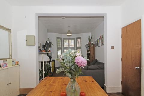 4 bedroom terraced house for sale, Oakley Road, London, SE25