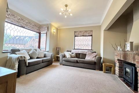 3 bedroom detached bungalow for sale, Bromsgrove Road, Clent, Stourbridge