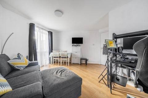 1 bedroom apartment for sale, Trundleys Road, London, SE8