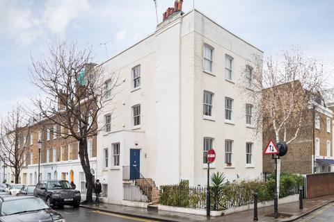 3 bedroom flat to rent, Kensington Place, Kensington, London, W8