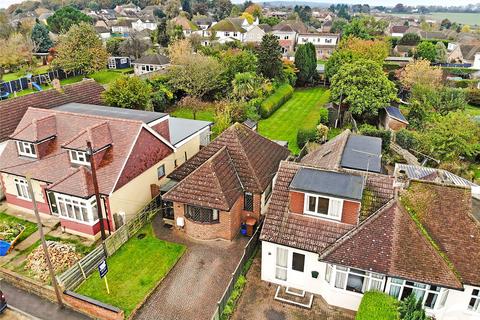 2 bedroom bungalow for sale, Lynors Avenue, Rochester, Kent, ME2