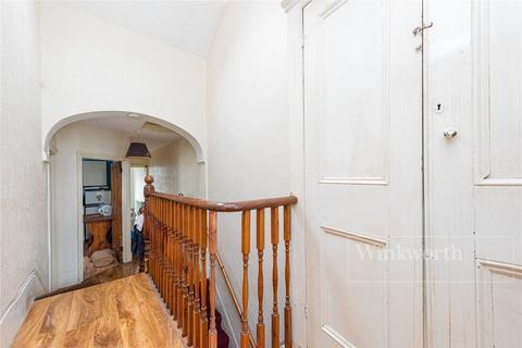 3 bedroom terraced house for sale, Purves Road, London, NW10