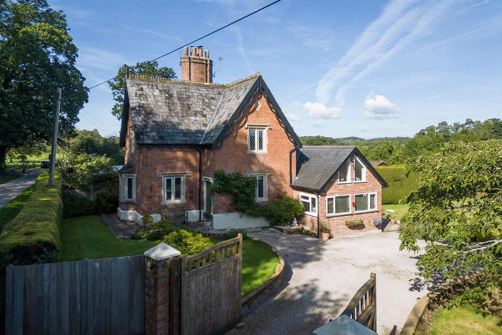 2 Middle Lodge Drone.1.jpg