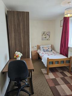 1 bedroom in a flat share to rent, SINGLE BEDSIT, FLAT SHARE, ALL BILLS INCLUDED