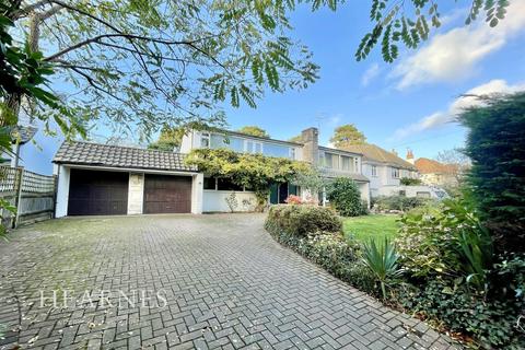 4 bedroom detached house for sale, East Avenue, Talbot Woods, Bournemouth, BH3