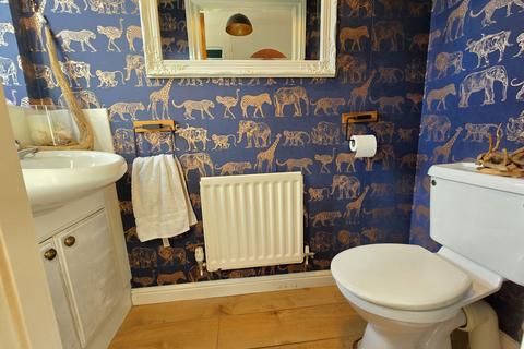 1 Bluebell Close, Pillmere, Saltash, PL12 6XH