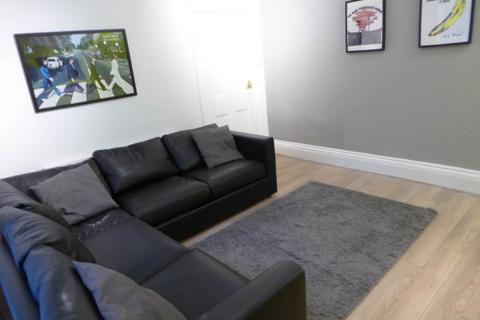 4 bedroom house to rent, Dog Kennel Bank, HUDDERSFIELD HD5