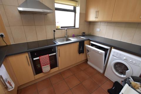 4 bedroom house to rent, Dawlish Road, Birmingham B29