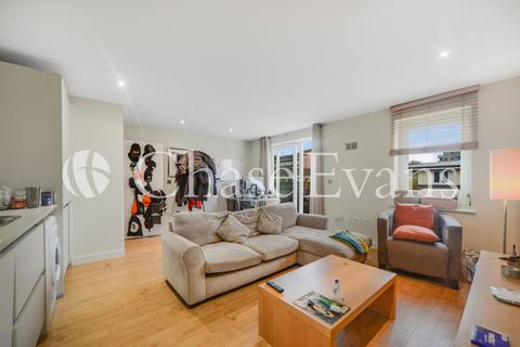 1 bedroom apartment for sale, Queensgate House, Hereford Road, Bow, E3