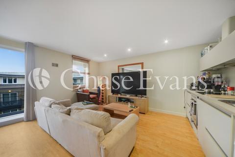 1 bedroom apartment for sale, Queensgate House, Hereford Road, Bow, E3