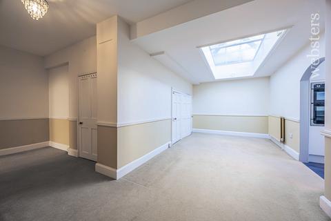 3 bedroom ground floor flat for sale, Norwich Road, Norwich NR9