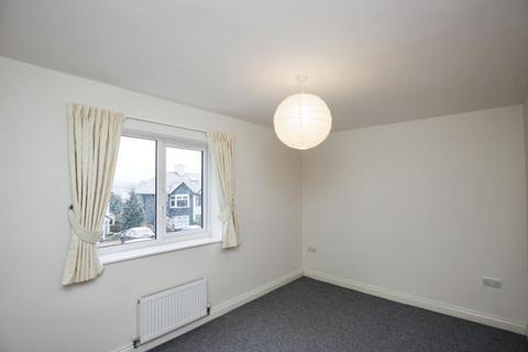 3 bedroom terraced house to rent, Kelston Road, Bristol BS10