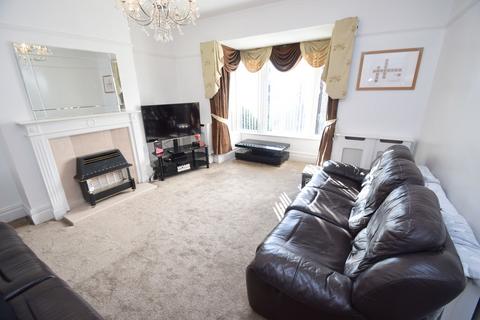 4 bedroom semi-detached house for sale, Grove Road, Bradford BD18