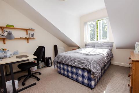 6 bedroom house to rent, Tiverton Road, Birmingham B29