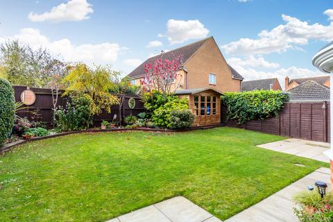 4 bedroom detached house for sale, Yarrow Close, Rushden NN10