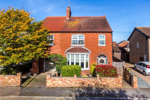 4 bedroom detached house for sale, Wykeham Road, Higham Ferrers NN10