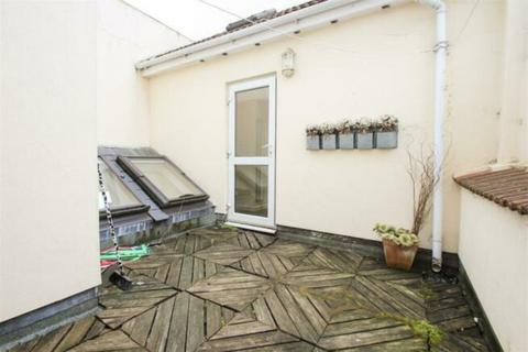 3 bedroom terraced house for sale, Lewes Road, Brighton