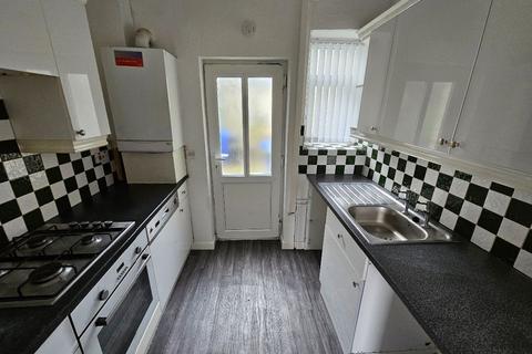 3 bedroom terraced house to rent, New Street, Haslingden, Rossendale