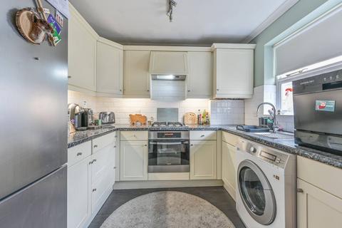 3 bedroom terraced house for sale, Iveley Road, Clapham Old Town, London, SW4