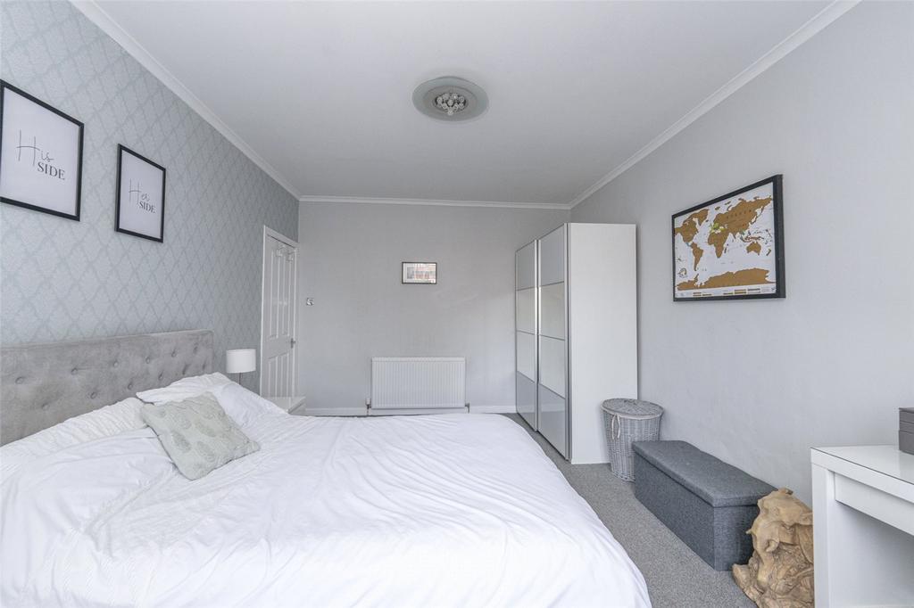 Bedroom 1 Alt