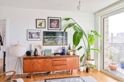 1 bedroom flat for sale, Rodney Road, Elephant and Castle, London, SE17