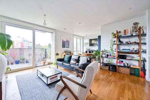 1 bedroom flat for sale, Rodney Road, Elephant and Castle, London, SE17