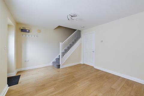 2 bedroom end of terrace house to rent, Fraser Road, Plymouth PL5