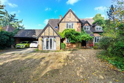 5 bedroom detached house for sale, Pinkneys Drive, Maidenhead, SL6