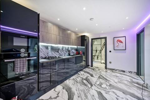 undefined, Shoppenhangers Road, Maidenhead, SL6