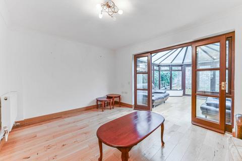 3 bedroom terraced house for sale, Price Close, Tooting Bec, London, SW17