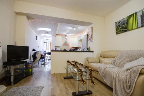 5 bedroom apartment to rent, Tiverton Road, Birmingham B29