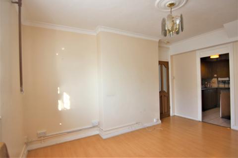 3 bedroom flat to rent, Matthias House, Howard Road, London, N16