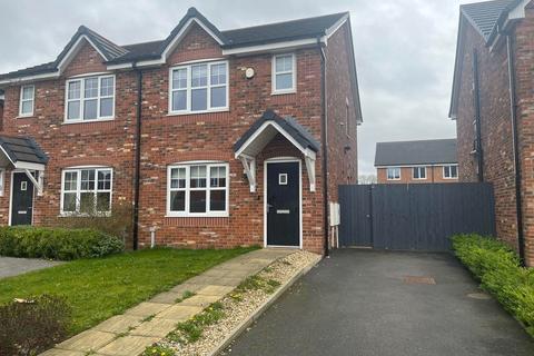 3 bedroom semi-detached house to rent, Northgate, Leyland PR25