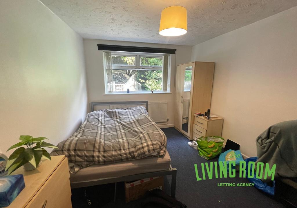Bedroom (2)
