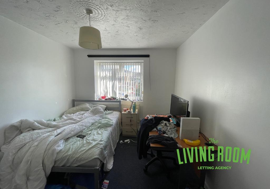 Bedroom (3)