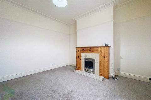 8 Beech Avenue, Darwen, BB3 3AF