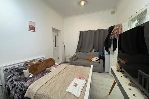 undefined, Howard Road, Southampton