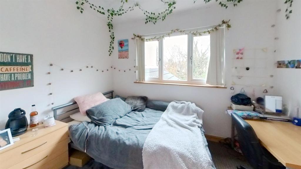 219-Tiverton-Road-Be