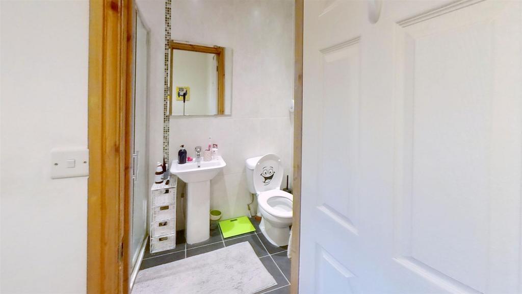 219-Tiverton-Road-Ba