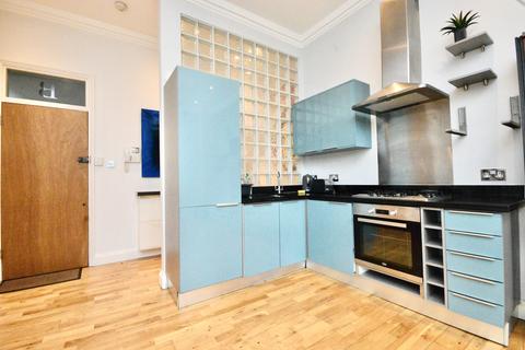 1 bedroom apartment for sale, Bedford Rd, Clapham SW4