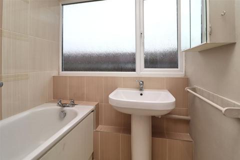 7 Bonsey Close, Woking, GU22 9PS