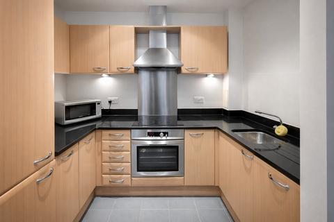 1 bedroom apartment to rent, Times Square, London E1