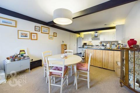 2 bedroom flat for sale, Heckingham Park Drive, Hales, Norwich