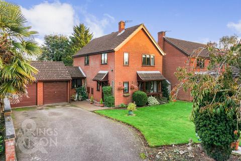 4 bedroom detached house for sale, Bishops Close, Thorpe St. Andrew, Norwich