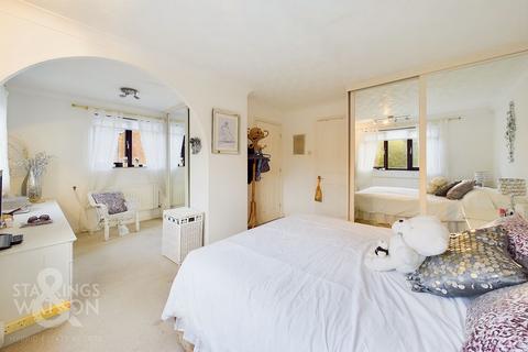 46 Bishops Close, Norwich, NR7 0DY