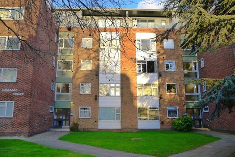 2 bedroom apartment to rent, Embassy Court, Bounds Green Road N11